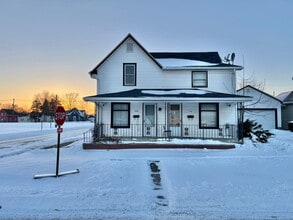 Building Photo - 256 S 3rd St