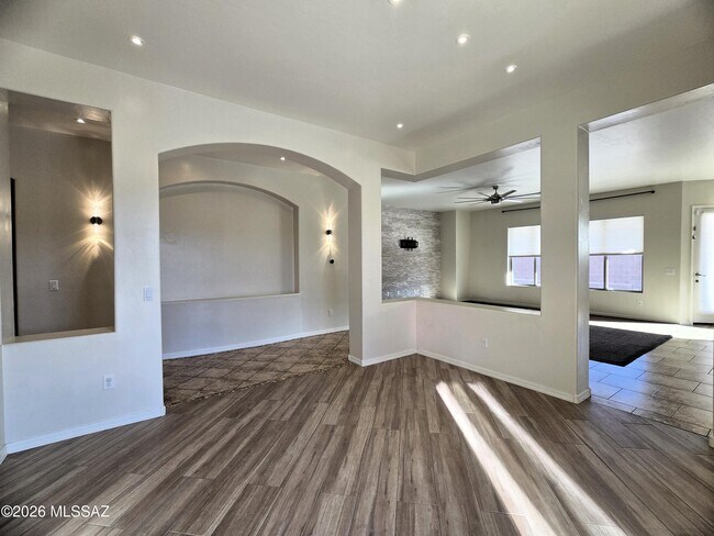 Building Photo - 7291 W Basie Ct