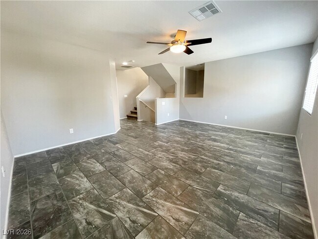 Building Photo - 10520 Shiny Skies Dr