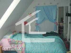Foto del edificio - 6 br, 2 bath  - 17 Pratt St # Mf