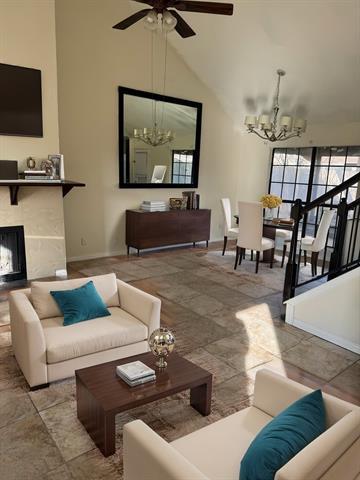 Foto del edificio - 4614 Carmel Ln