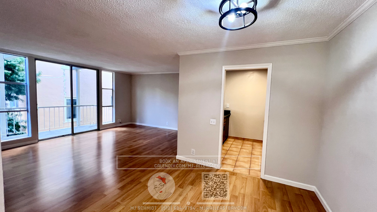 Primary Photo - Chic 1-bedroom condominium located in the ...