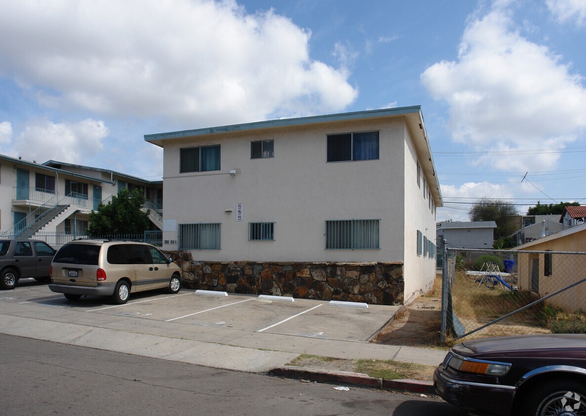 Primary Photo - 4055 Estrella Ave