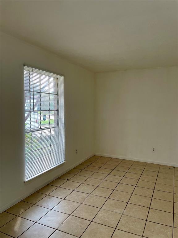 Building Photo - 12818 Segrest Dr