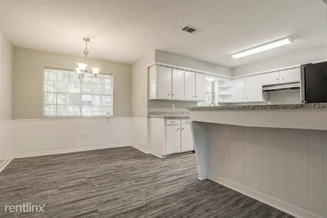 Building Photo - 3 br, 2 bath House - 5002 i Cedar Creek Drive