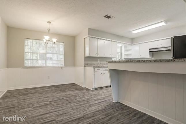 Foto del edificio - 3 br, 2 bath House - 5002 i Cedar Creek Drive
