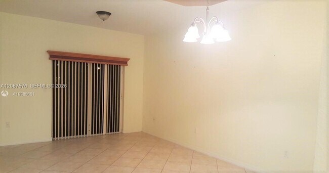 Building Photo - 12738 SW 49th Ct