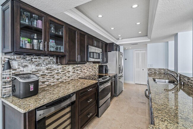 Foto del edificio - 5480 N Ocean Dr