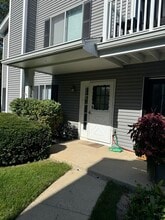 Building Photo - 1326 Barclay Ln