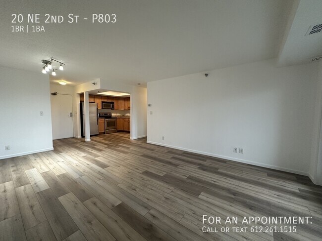 Foto del edificio - 20 NE 2nd St