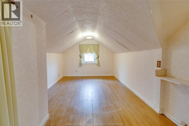 Building Photo - 2702 Tourangeau Rd