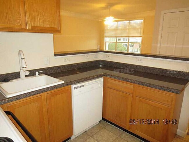 Foto del edificio - 4802 51st St W