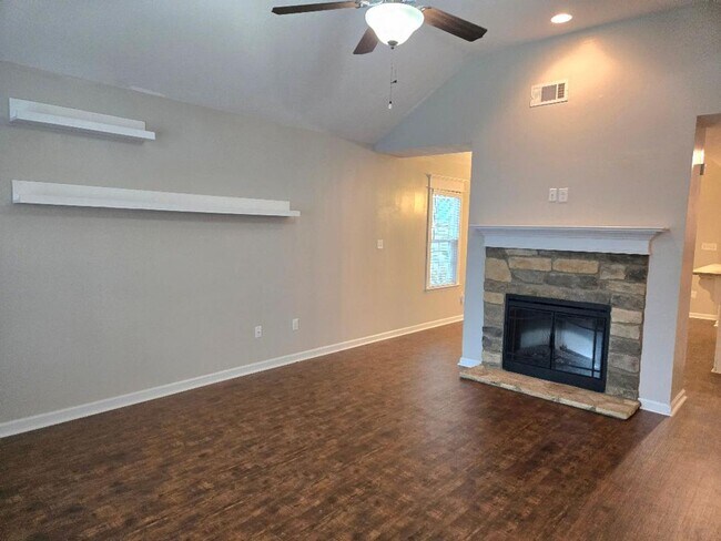 Foto del edificio - 3 Bedroom Ranch in Grovetown, Close to For...