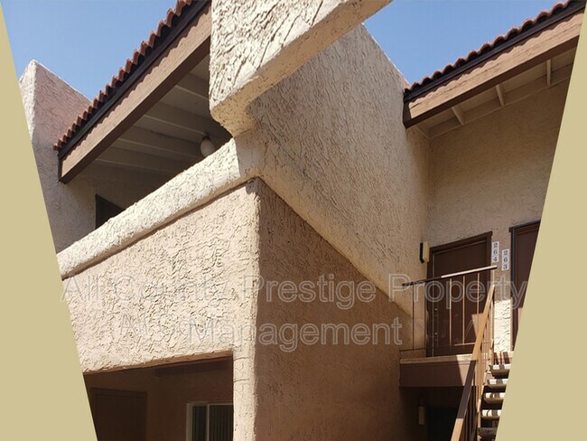 Foto del edificio - 4554 E Paradise Village Pkwy N