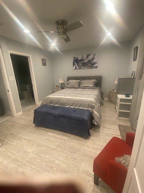 Foto del edificio - 230 Sharon Rd