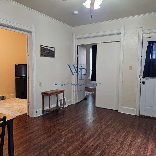 Foto del edificio - 1411 Marshall St