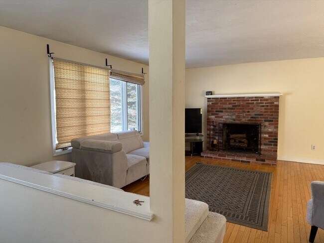 Foto del edificio - 11 Bluegrass Ln