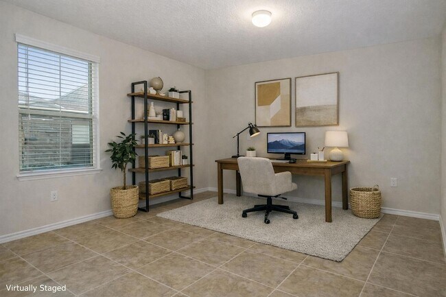 Foto del edificio - 837 Hillrose Dr