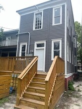 Building Photo - 412 E Duffy St