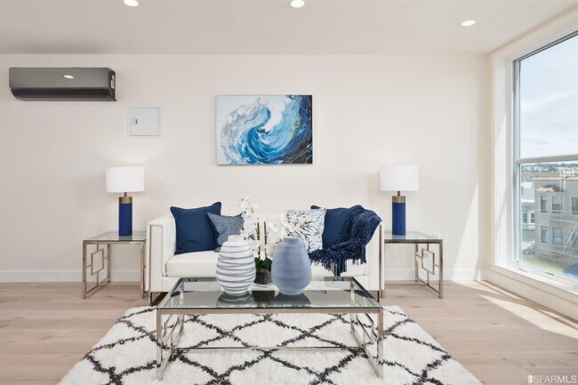 Foto del edificio - 2224 Clement St