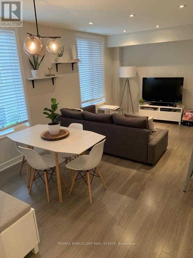 Photo du bâtiment - 10 Douro St