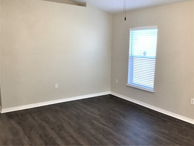 Building Photo - 30400 Pongo Way