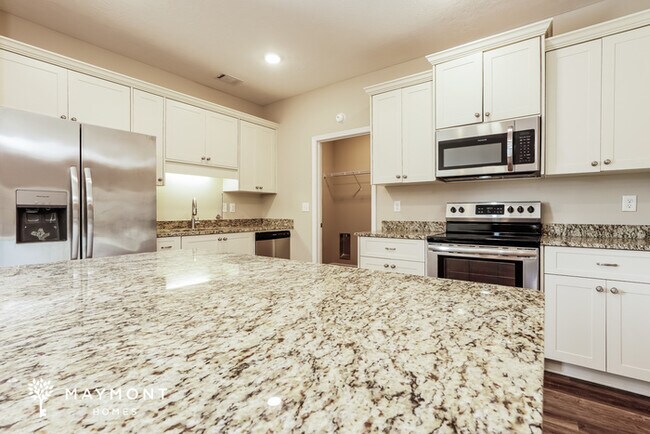 Foto del edificio - 1374 Oak Ln