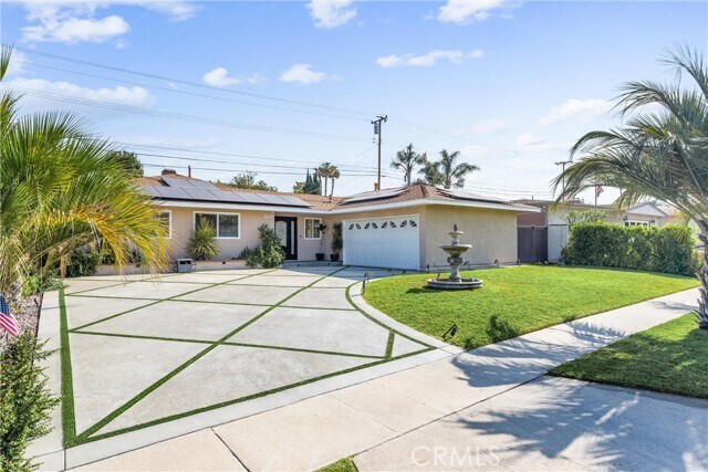 Primary Photo - 9421 W Canfield Dr