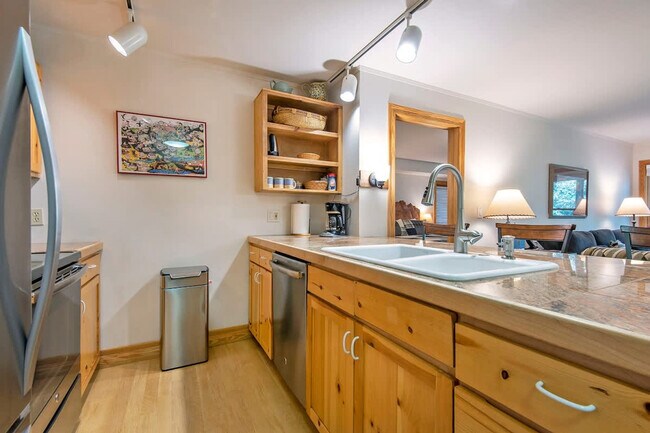 Foto del edificio - 2740 Shadowmoon Ln