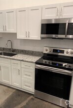 Building Photo - 410 Wellons St
