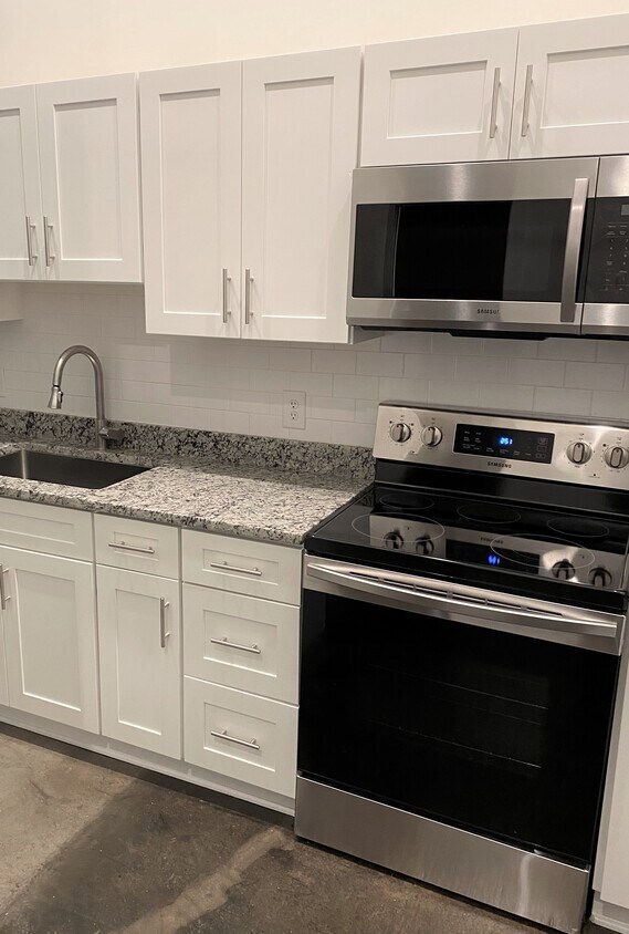 Foto principal - 410 Wellons St