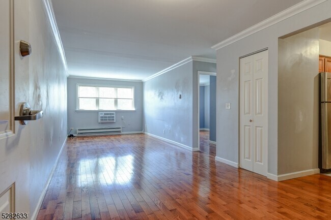 Foto del edificio - 304 4th Ave
