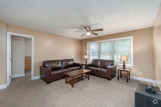 Interior Photo - Cornerstone Suites - 50-52 Tompkins St