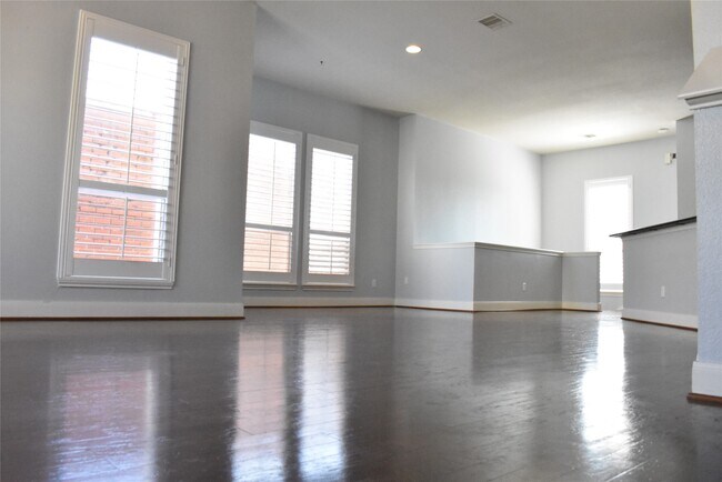 Foto del edificio - 3123 Dallas St