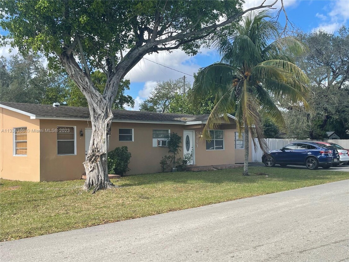 6109 SW 32nd St, Miramar, FL 33023 - House Rental in Miramar, FL ...