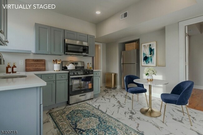 Foto del edificio - 882 S 14th St