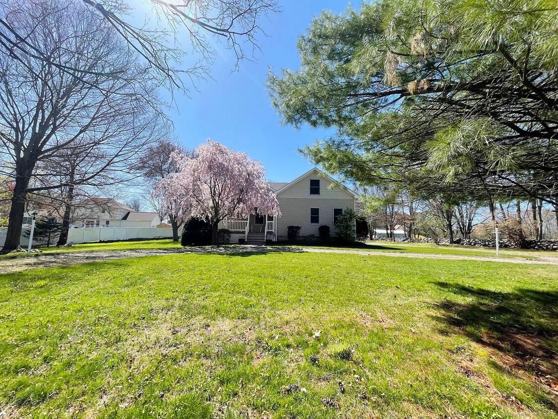 Primary Photo - 290 Walnut Tree Hill Rd