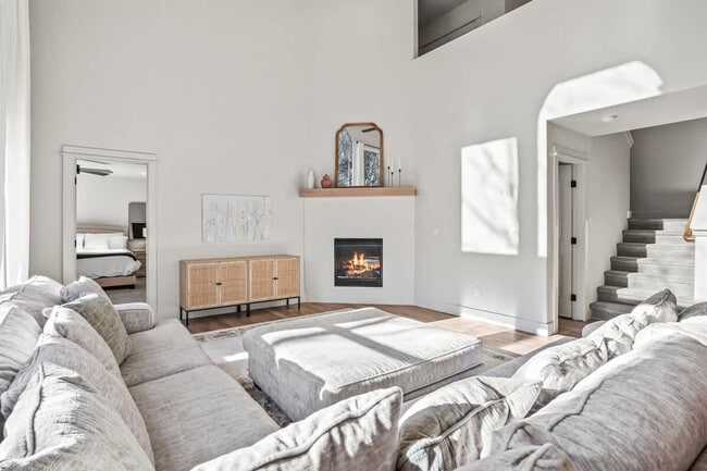 Building Photo - 2673 W Tango Creek Dr