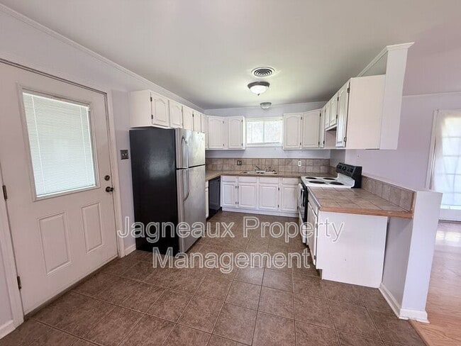 Building Photo - 1524 Ruby Ln