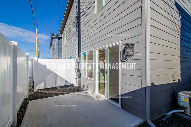 Building Photo - 11920 E 2nd Ln