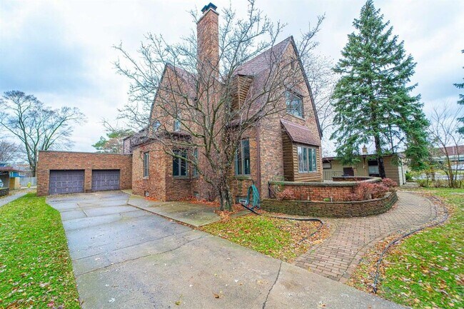 Front - 7630 Hohman Ave