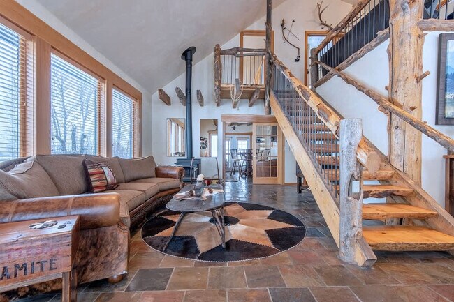 Foto del edificio - 2862 Grand Teton Rd