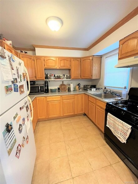 Building Photo - 141 Nassau Ln