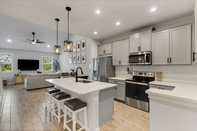 Building Photo - 5606 Silverbridge Trl