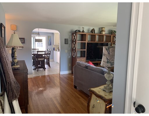 Primary Photo - 72 Washington St