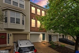 Building Photo - 12527 Heykens Ln