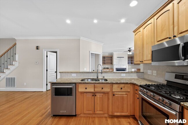 Foto del edificio - 1303 Town Side Dr