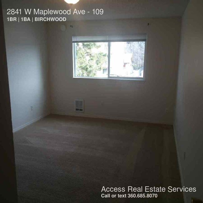 Building Photo - 2841 W Maplewood Ave