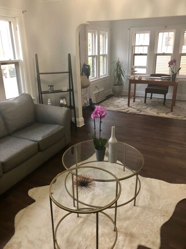 Foto del edificio - Annesley - 1438-1440 S 72nd Street