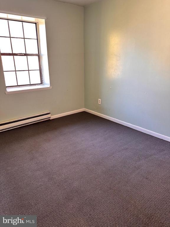 Foto del edificio - 453 E Walnut St